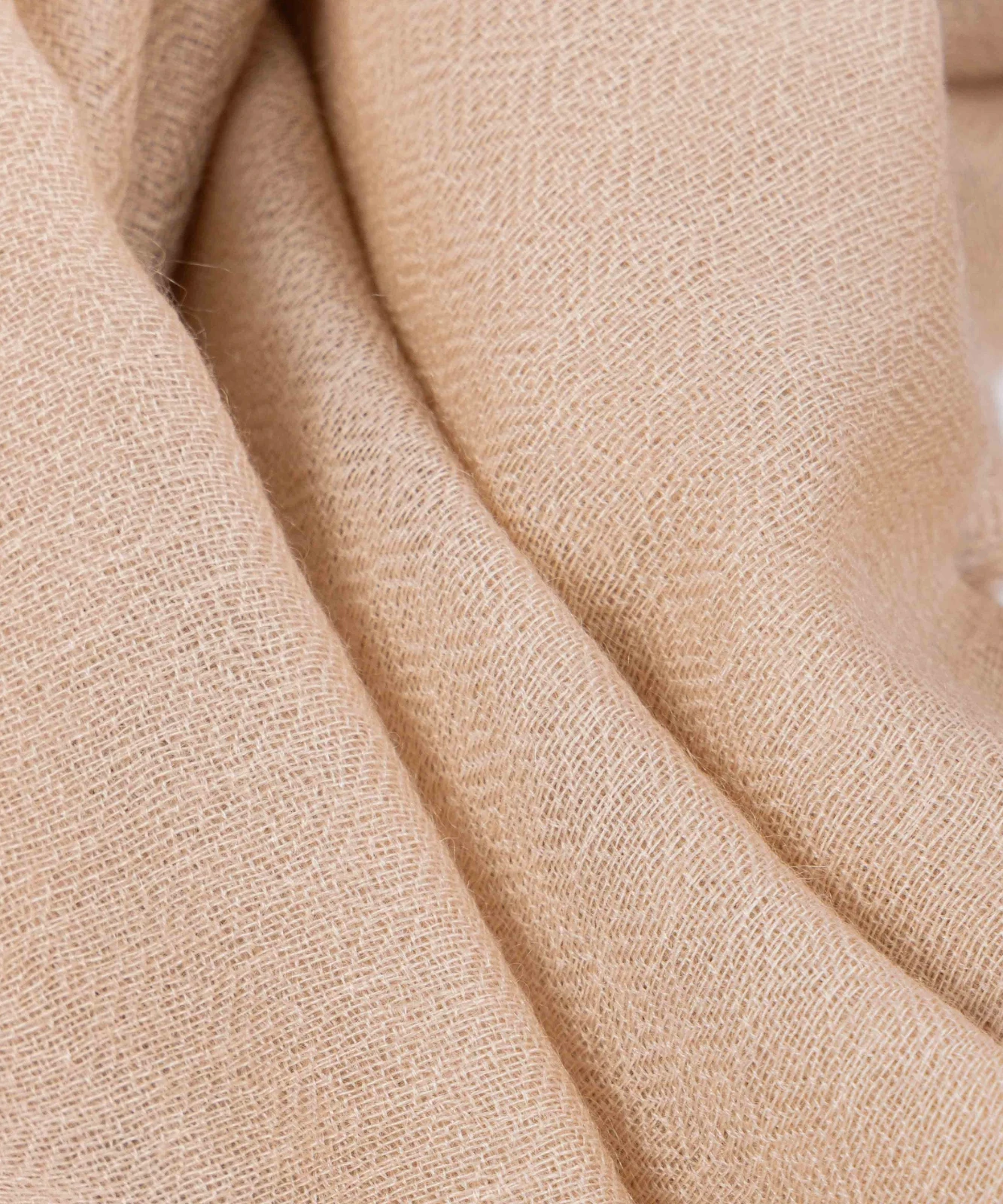 WD03 - Diamond Weave Delicate Wrap perspective view