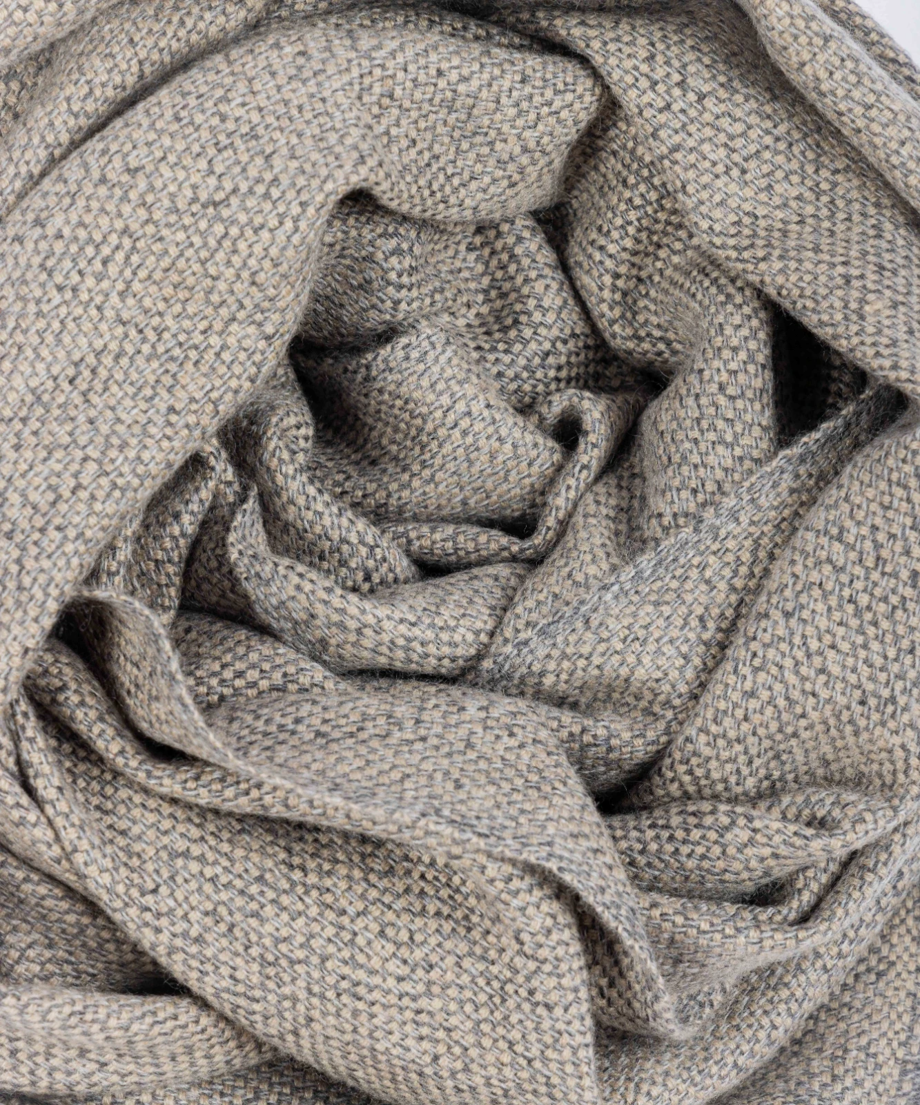 WD27 - Basket Weave Scarf perspective view