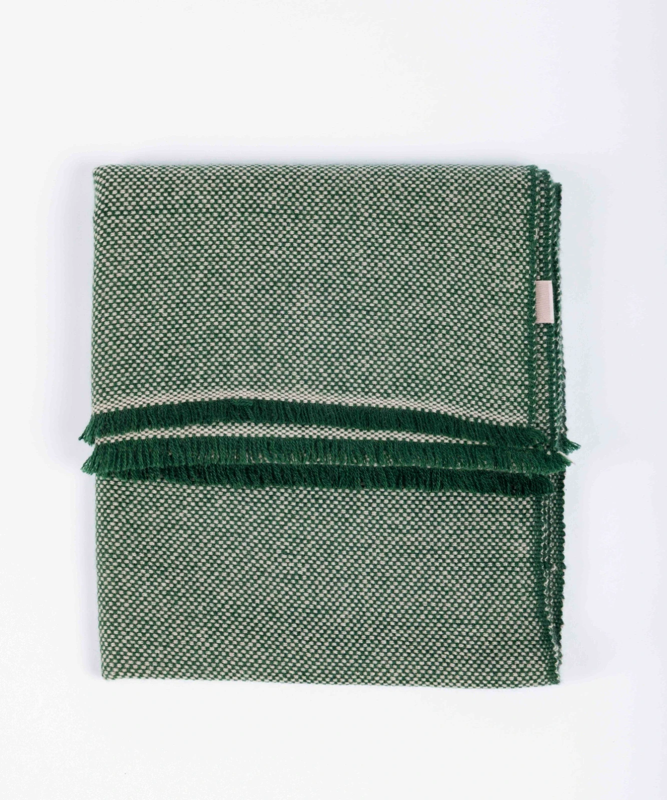 WD29 - Basket Weave Scarf detail view
